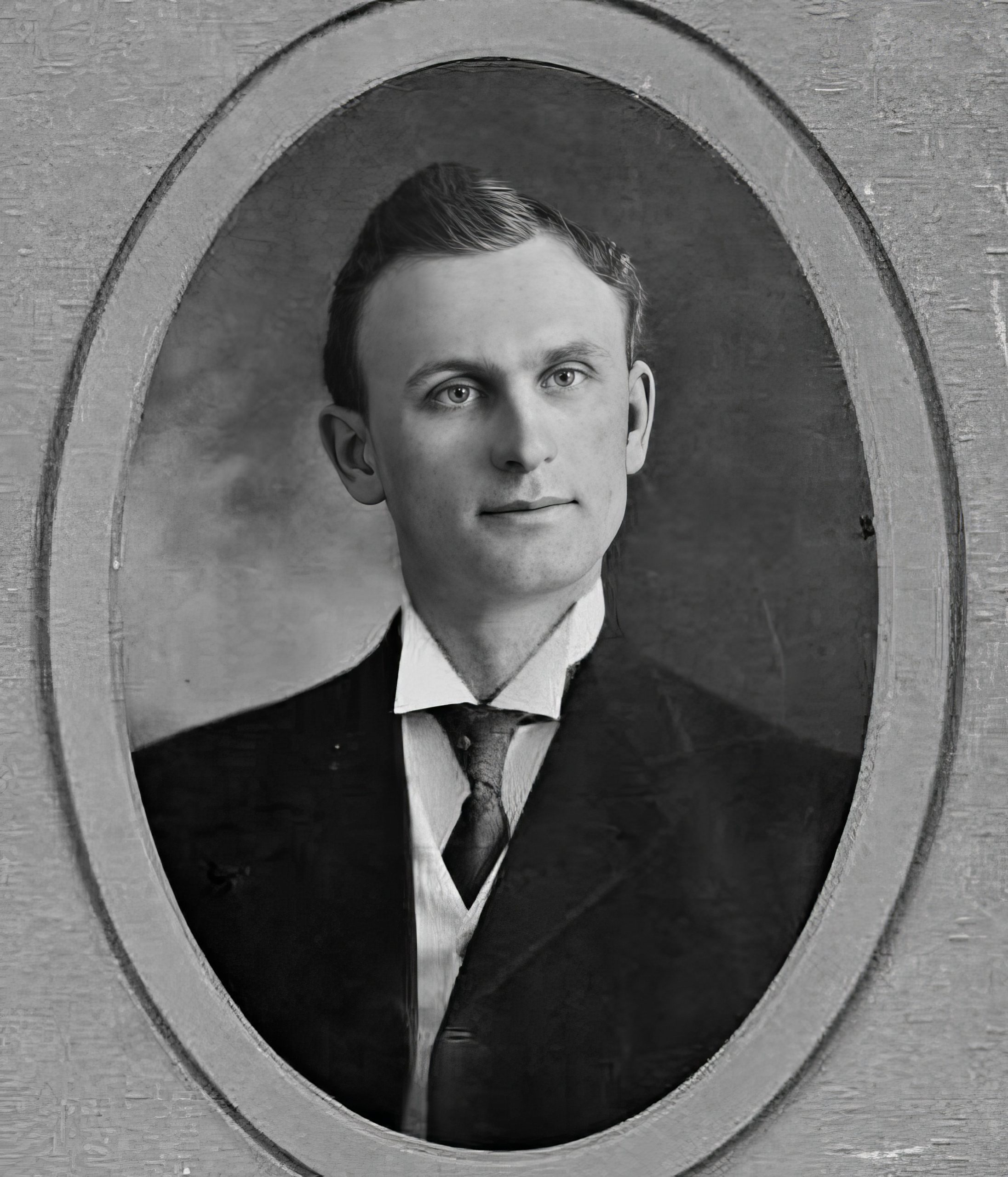 Norwood Police Chief Harry W. Swift Passes Away at Age 45-September 24, 1921
